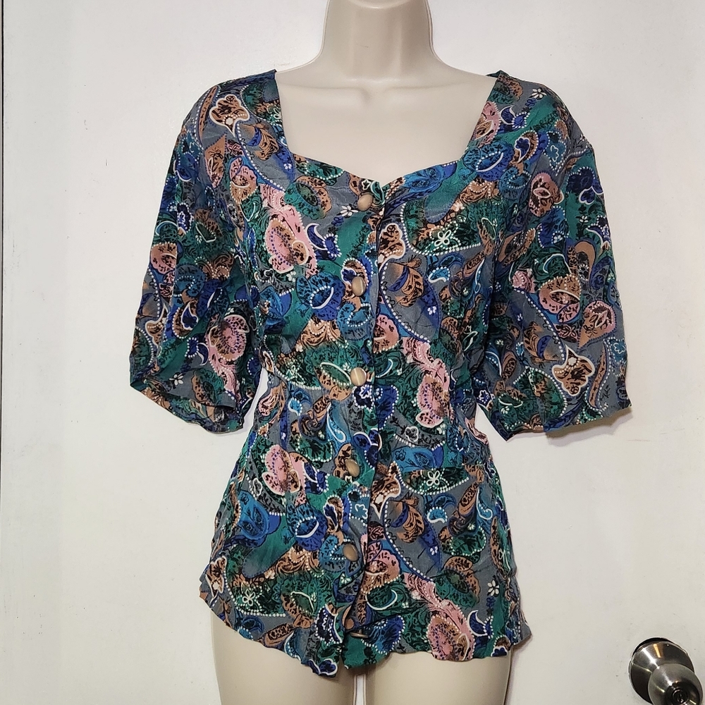 Vintage paisley blouse blue and green- size M- pearly buttons
